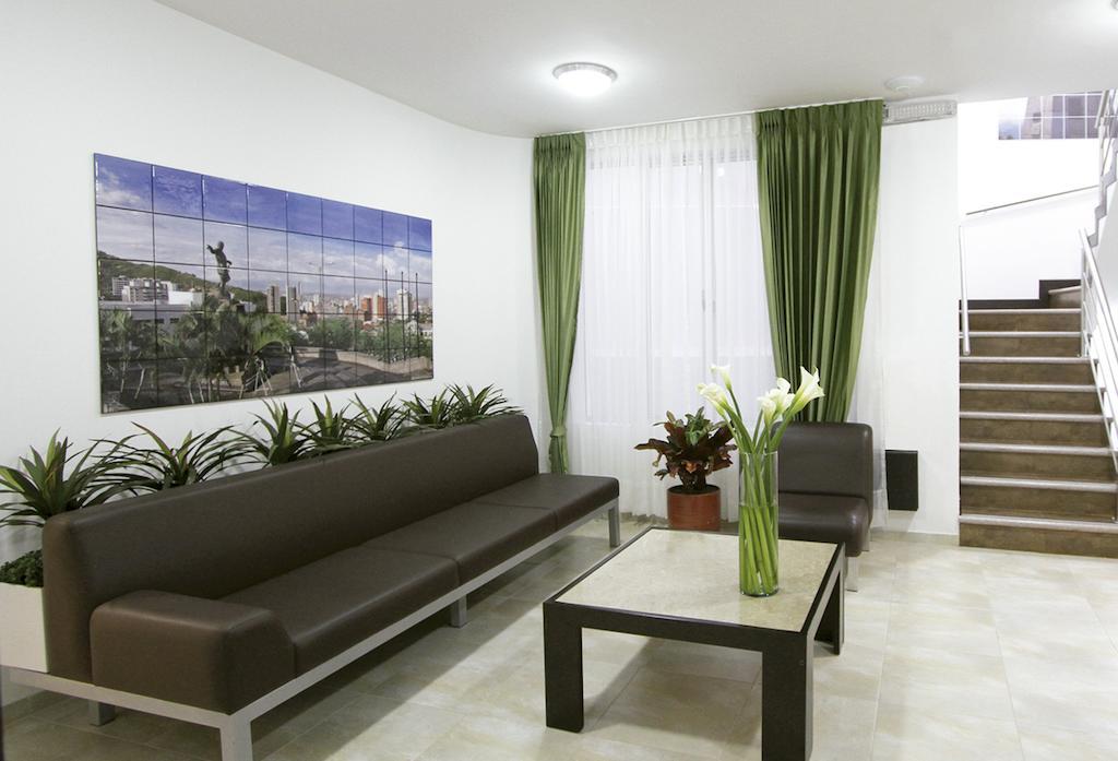 Hotel Casa Centenario Кали Екстериор снимка